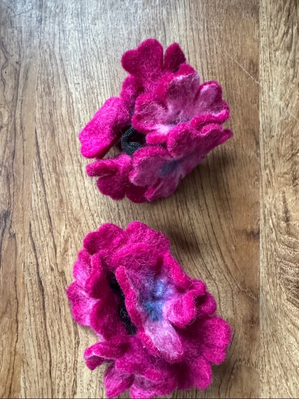Handmade Wool Felt Flower Hair Scrunchies - Bright Magenta Pink - set of 2 - NWT